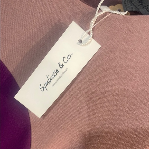 Elegant Colorblock Dress - Picture 2 of 4